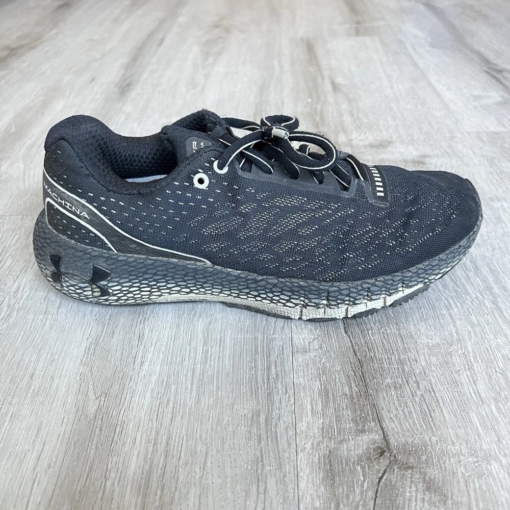 Under Armour HOVR Machina Womens 8 Black Running Shoes Athletic Sneakers